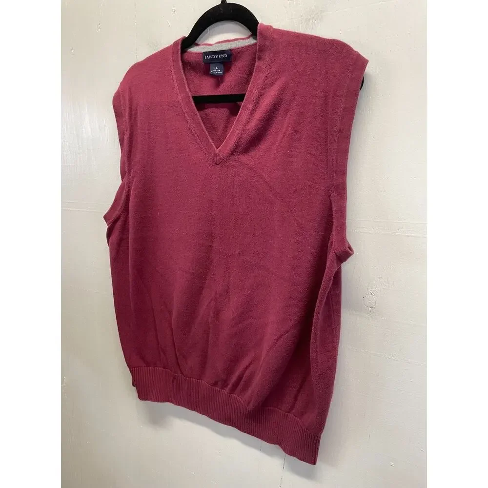 Land's End Men's V-Neck Knit Sweater Vest Ribbed Hem and Armholes Size Large